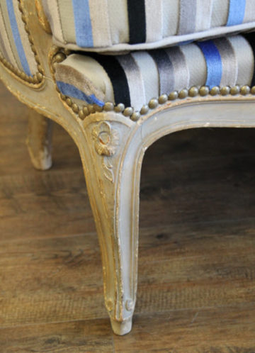 pied-de-fauteuil-louis-xv-renove